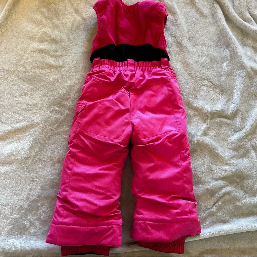 Snow Dragons Girls Snow Ski Suit. Size 2T